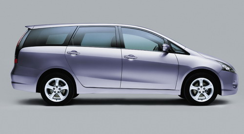 mitsubishi grandis.jpg