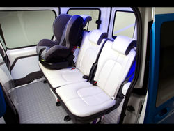 __transit_connect_family_one_ford__250_4a09593900b50.jpg