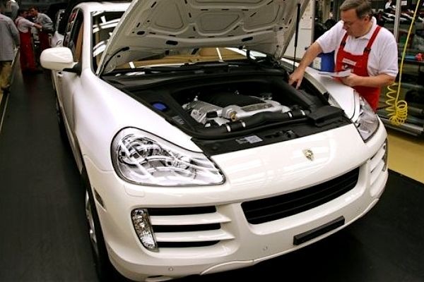 porsche_1.jpg