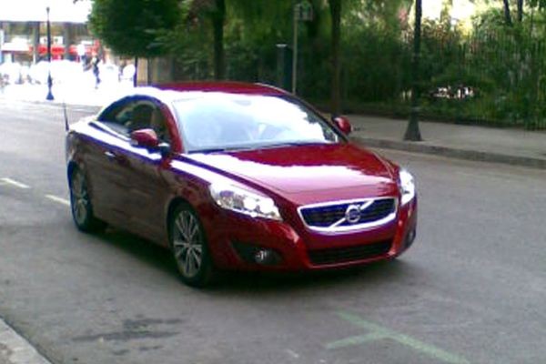 70-volvo1.jpg