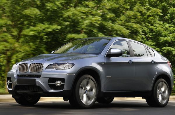 bmw1_1.jpg