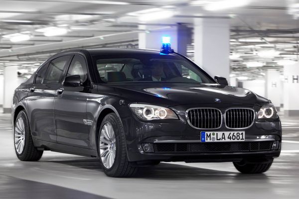 bmw-bron.jpg