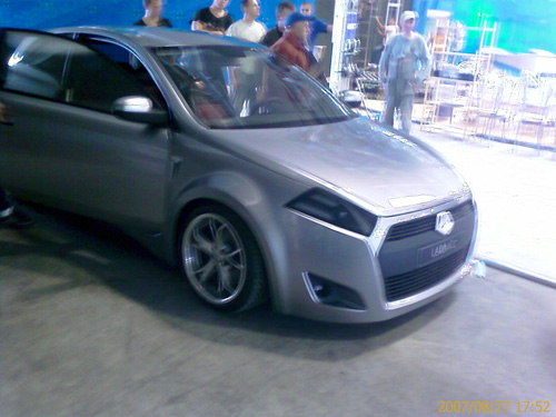 vaz2.jpg