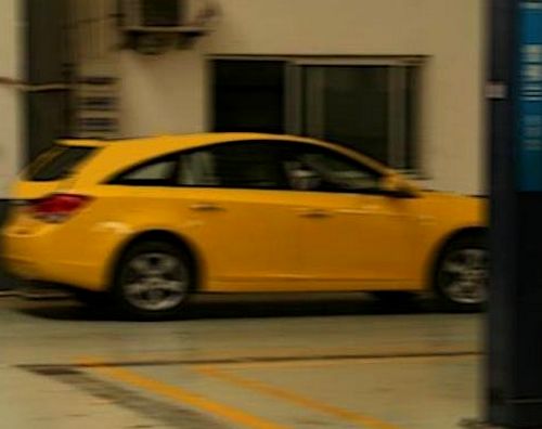 cruze-wagon.jpg