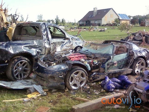 dodge-viper-gets-desw.jpg