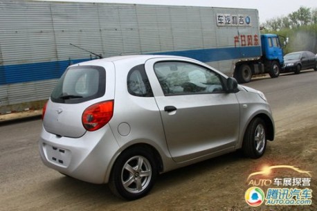 chery-riich-m1-3door-beijing-3-458x305.jpg