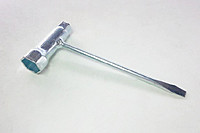 452805636_w200_h200_svechnoj_klyuc__a_benzopil.jpg